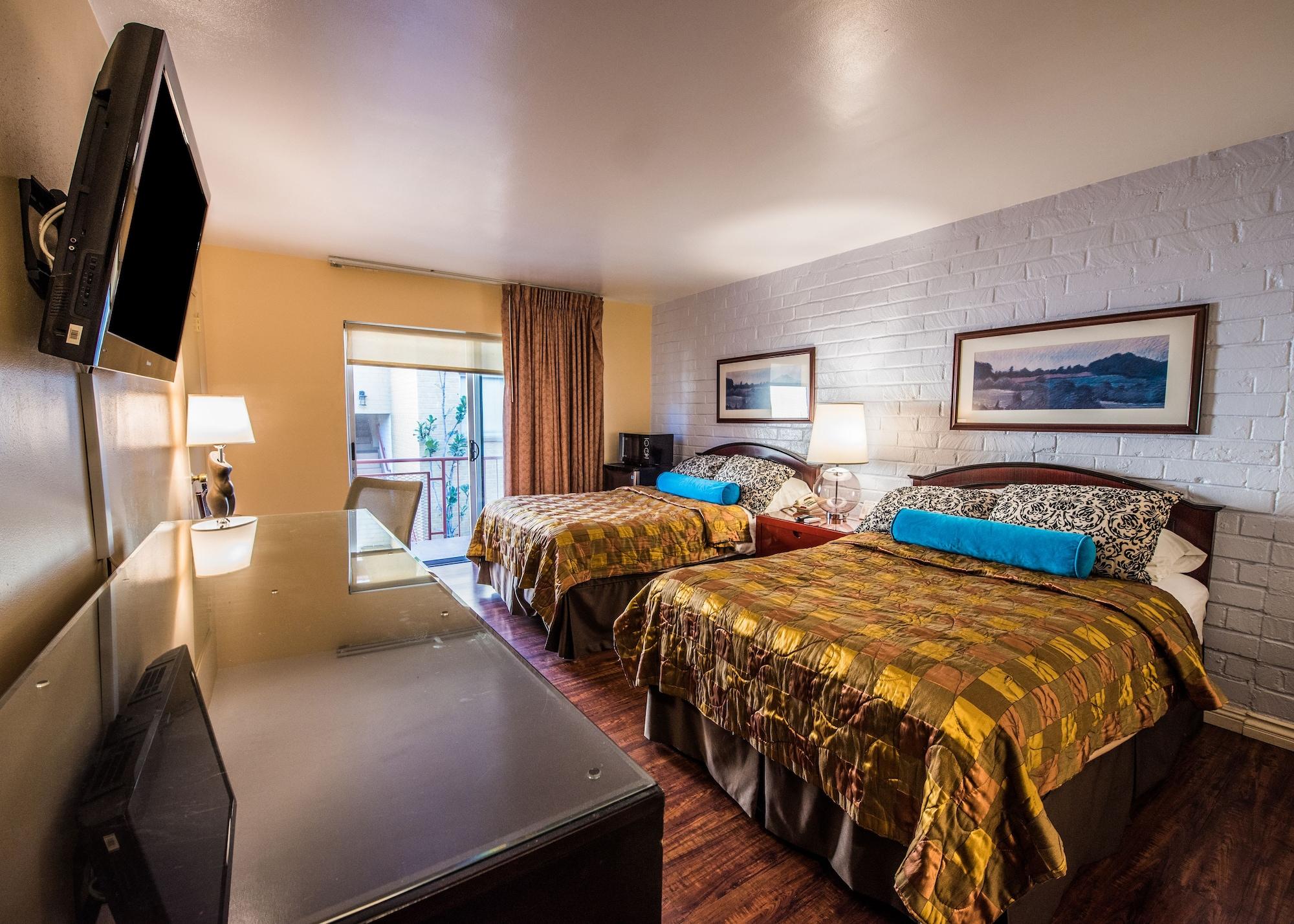 Hollywood Downtowner Inn Лос-Анджелес Экстерьер фото
