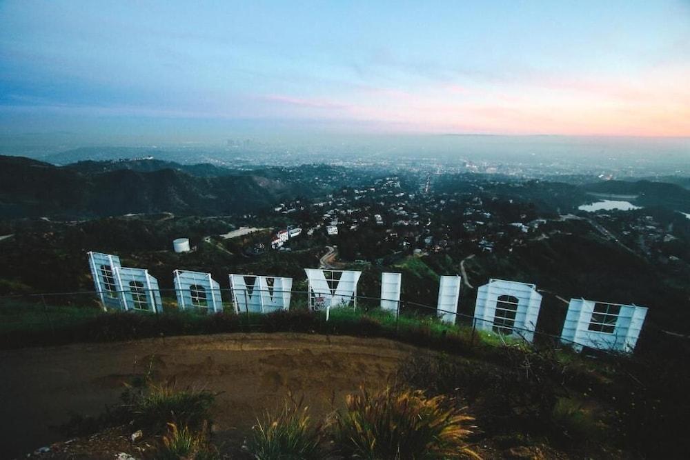 Hollywood Downtowner Inn Лос-Анджелес Экстерьер фото