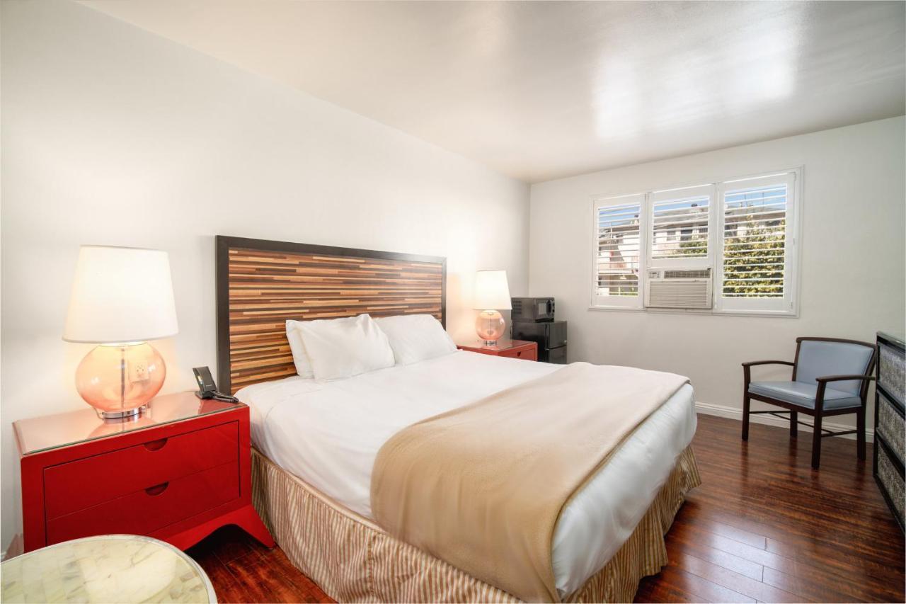 Hollywood Downtowner Inn Лос-Анджелес Экстерьер фото